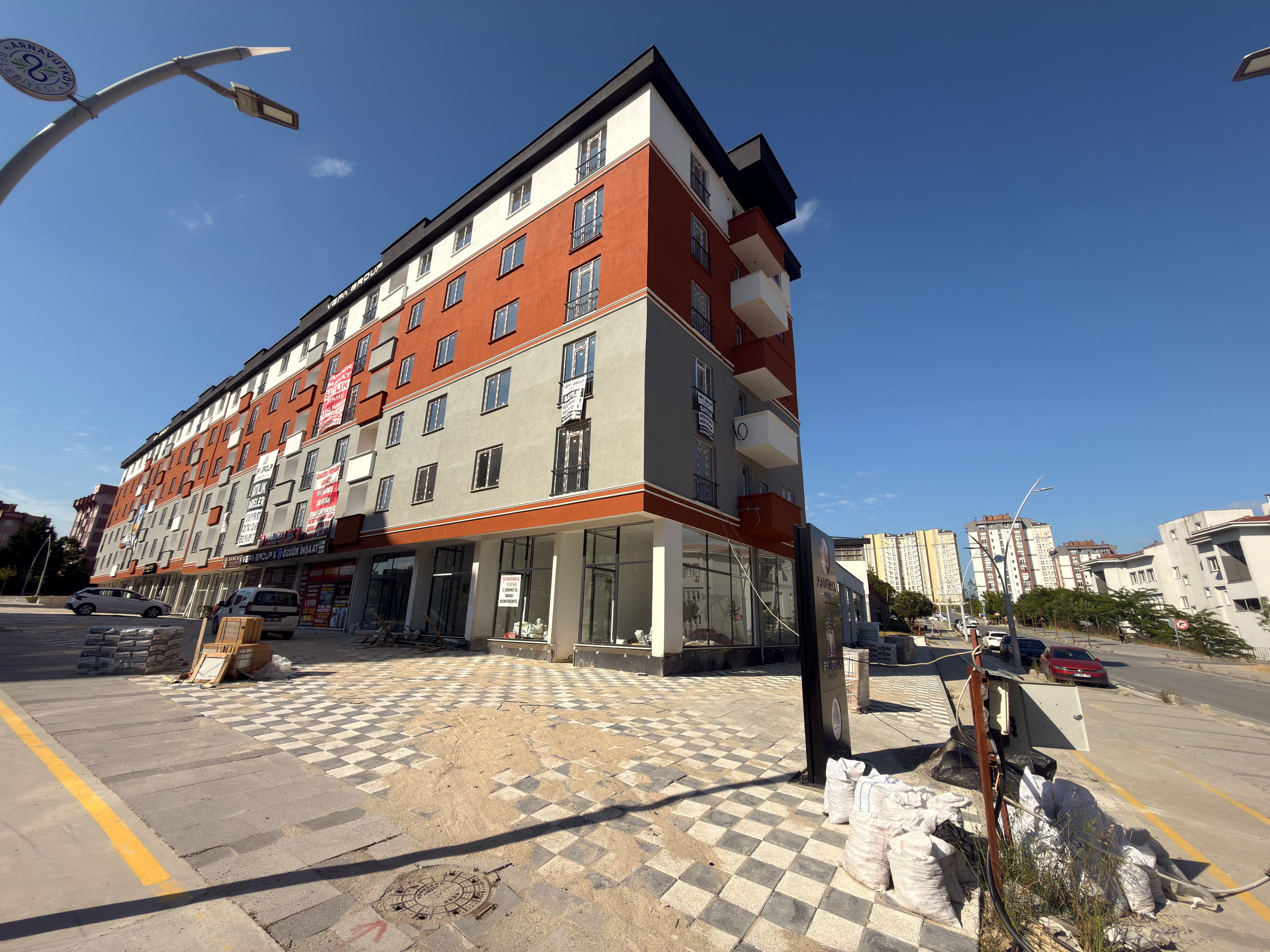 Hadımköy Doğukent Cd Vefa Sitesi Satılık 2+1 Üç Cepheli Sıfır Daire